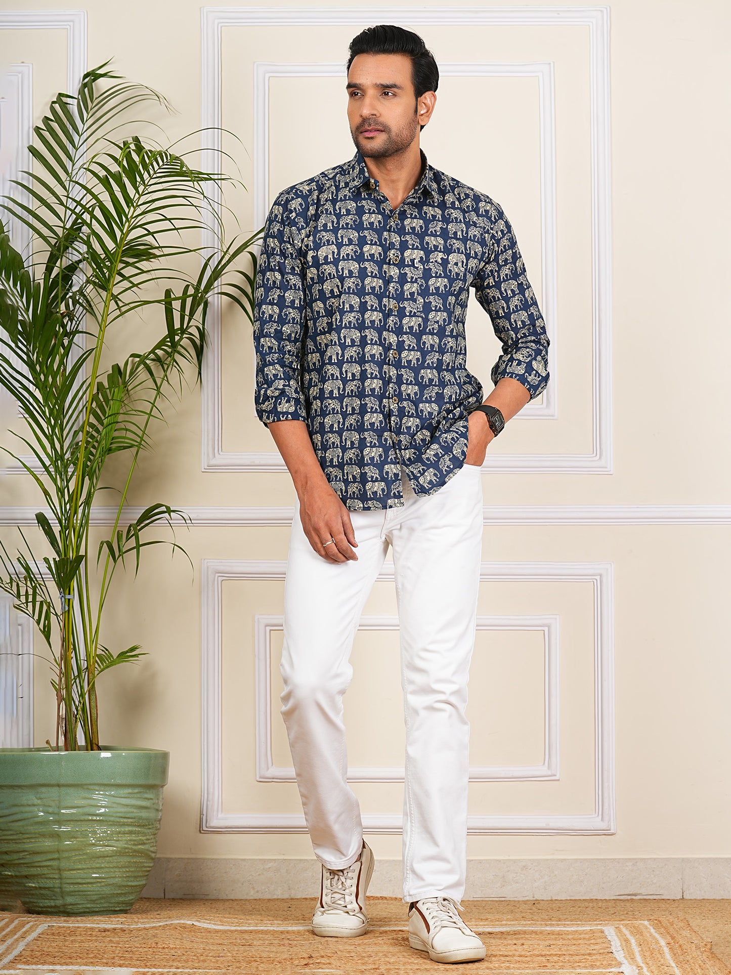 Blue and White elephant Printed Full Sleeves Shirt For Men