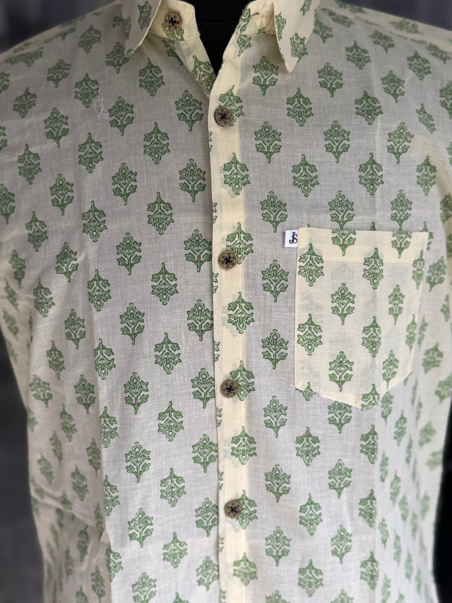Plus Size Ivory Green Booti Printed Men's Half Sleeves Cotton Shirt