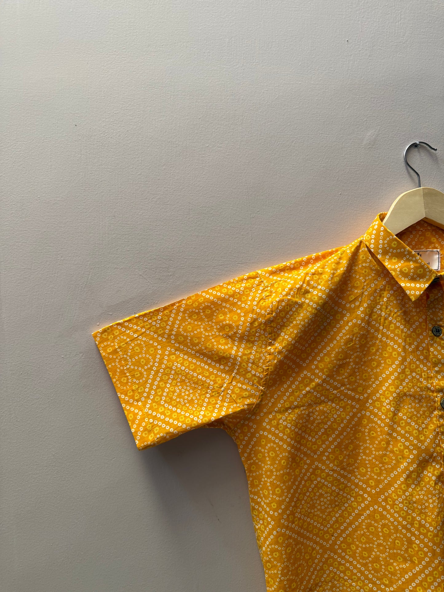 Yellow Bandhani/Bandhej Printed Mens Half Sleeves Cotton Shirt