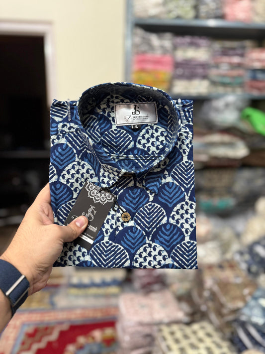 Indigo Blue Scallop Printed Plus Size Half Sleeves Cotton Shirt For Men