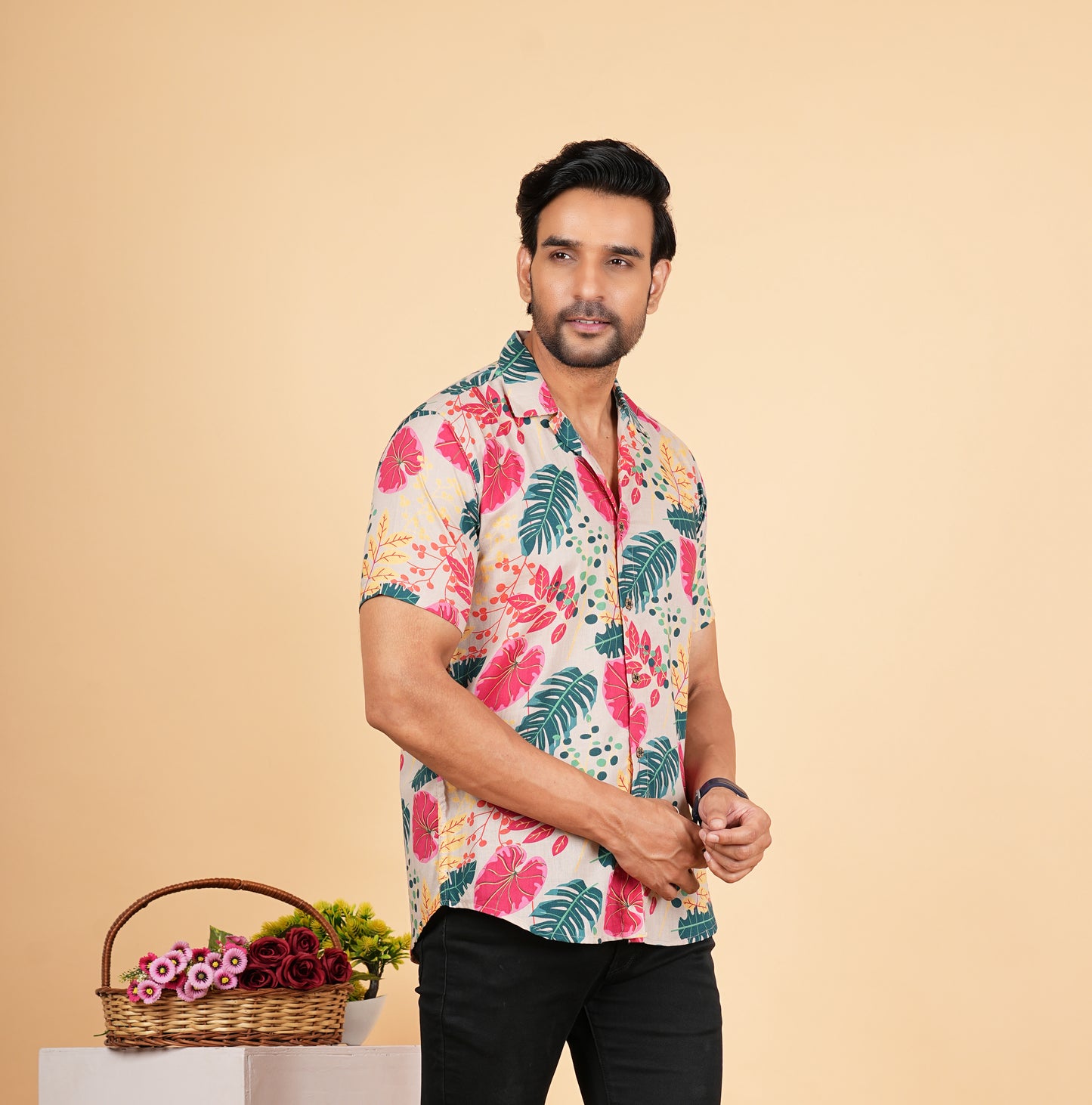 Leaf Printed Cuban Collar Half Sleeves Shirts for Men's