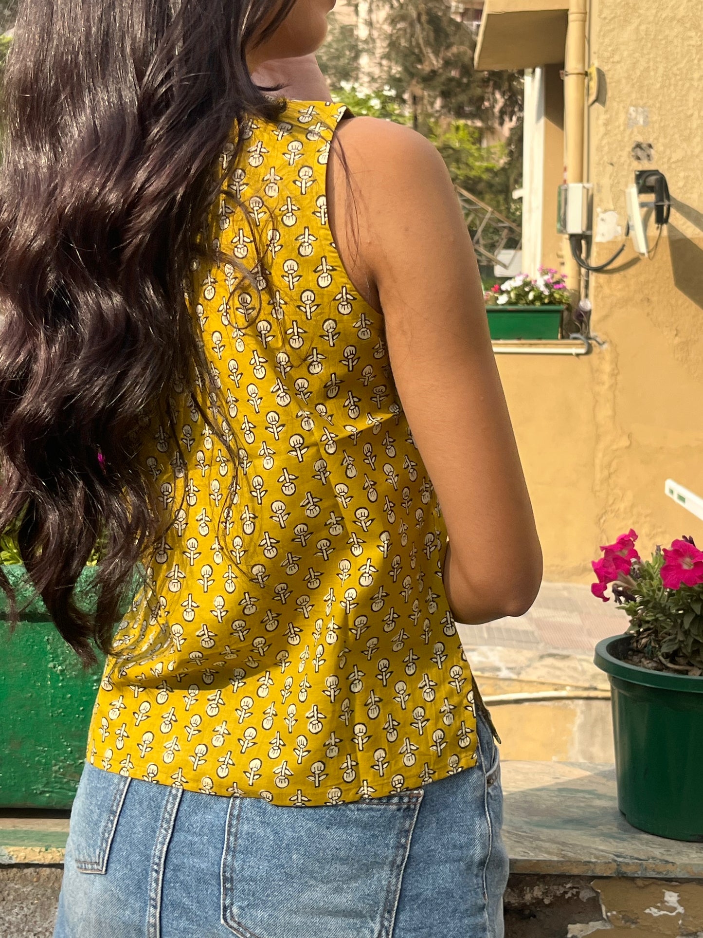 Mustard Yellow Floral Buta Print Sleeveless Cotton Crop Kurti Top for Women