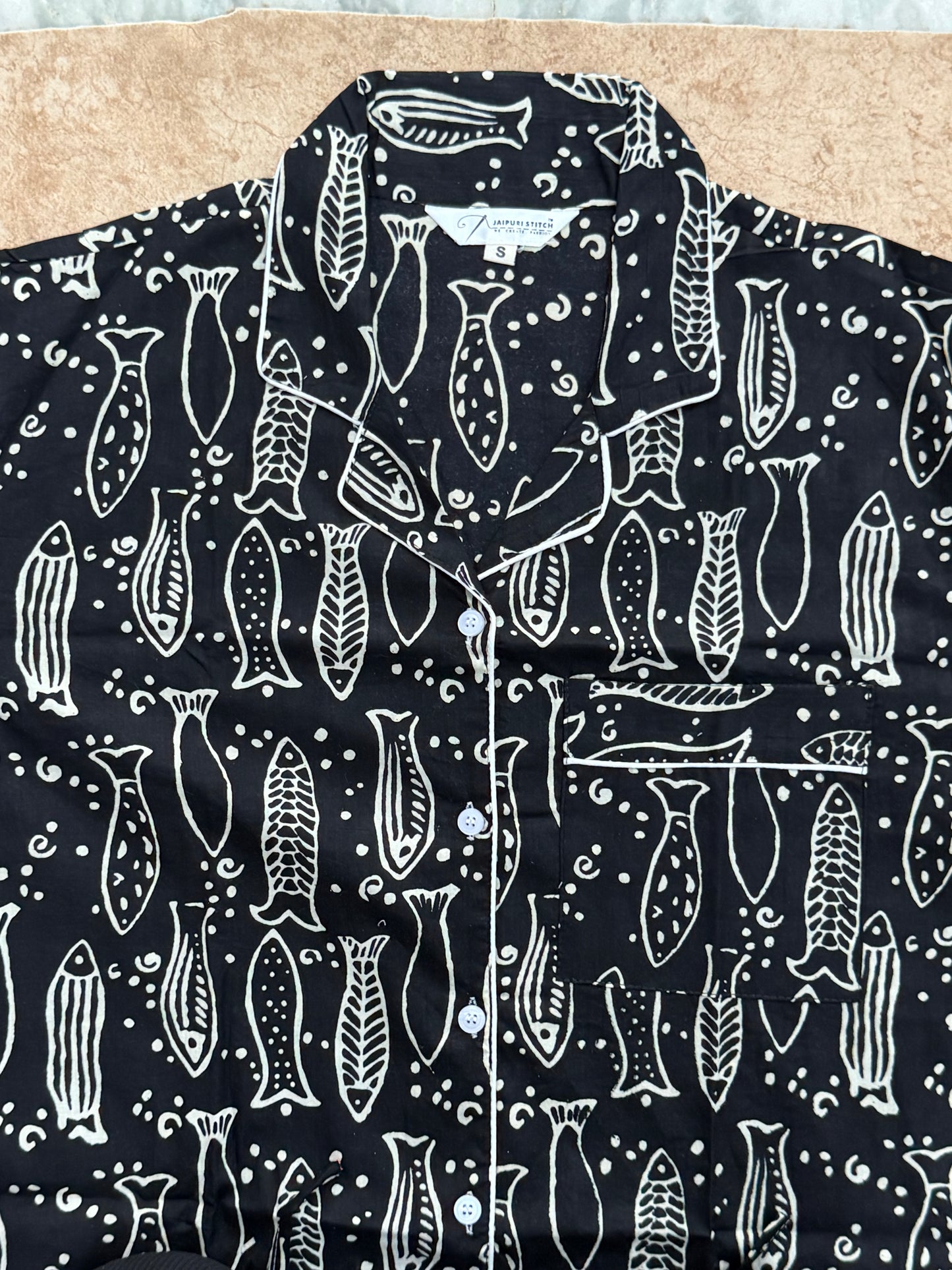 Black Fish Print Women's Cotton Night Suit