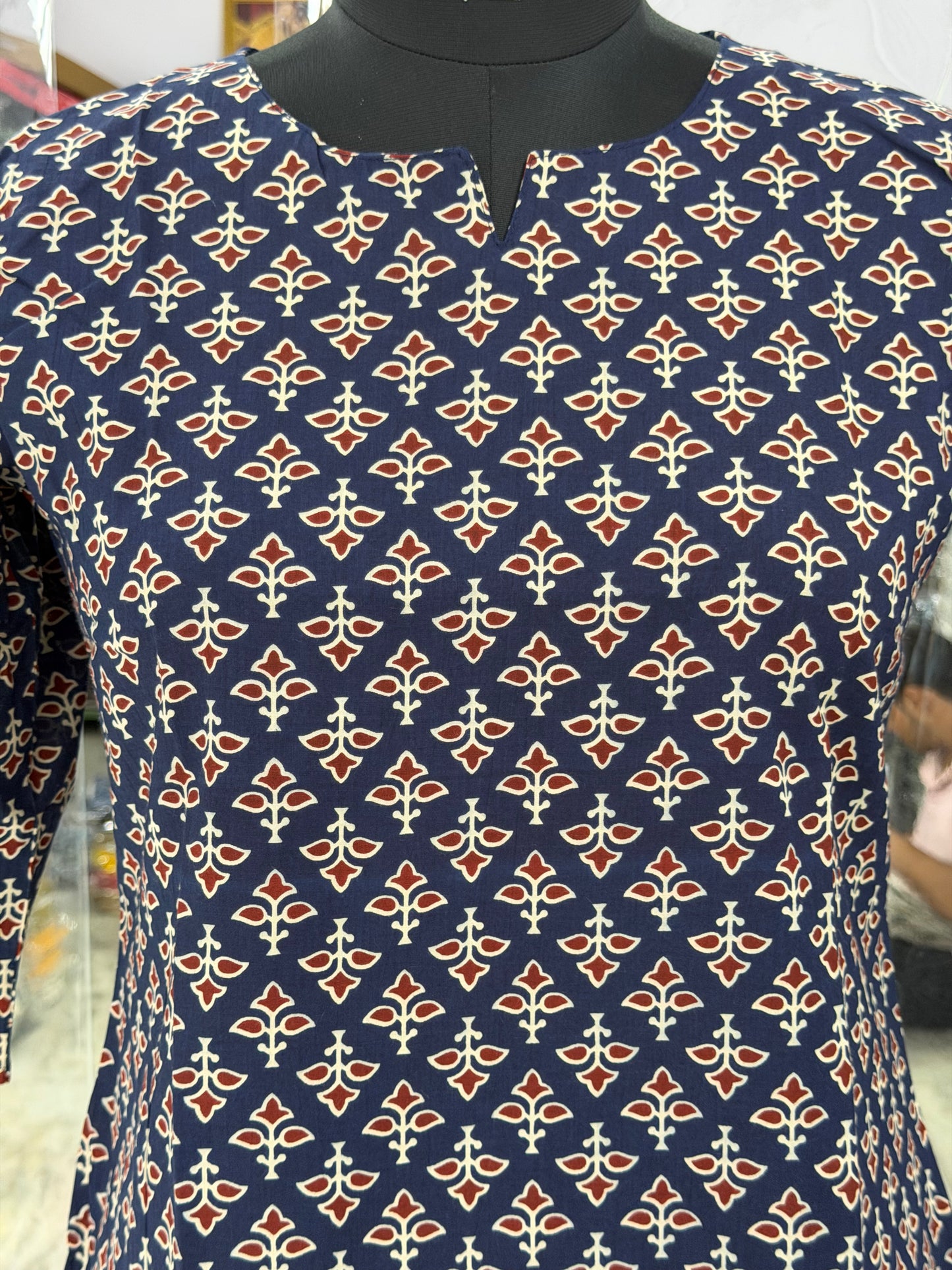 Navy Blue Floral Buti Printed Women's Cotton Short Kurti Top