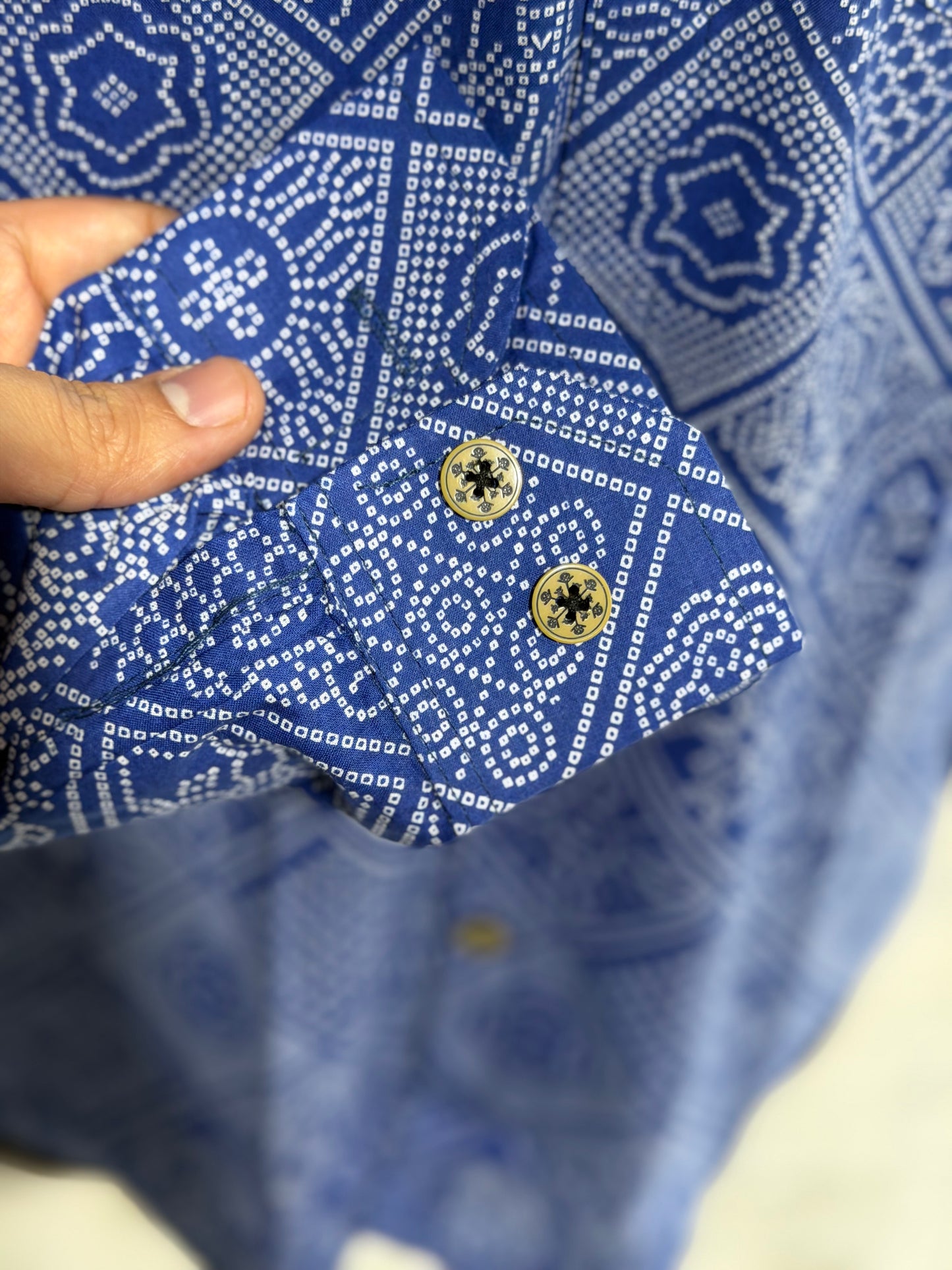 Full Sleeves Blue Figure Bandhej PrintedCotton Shirt for Men