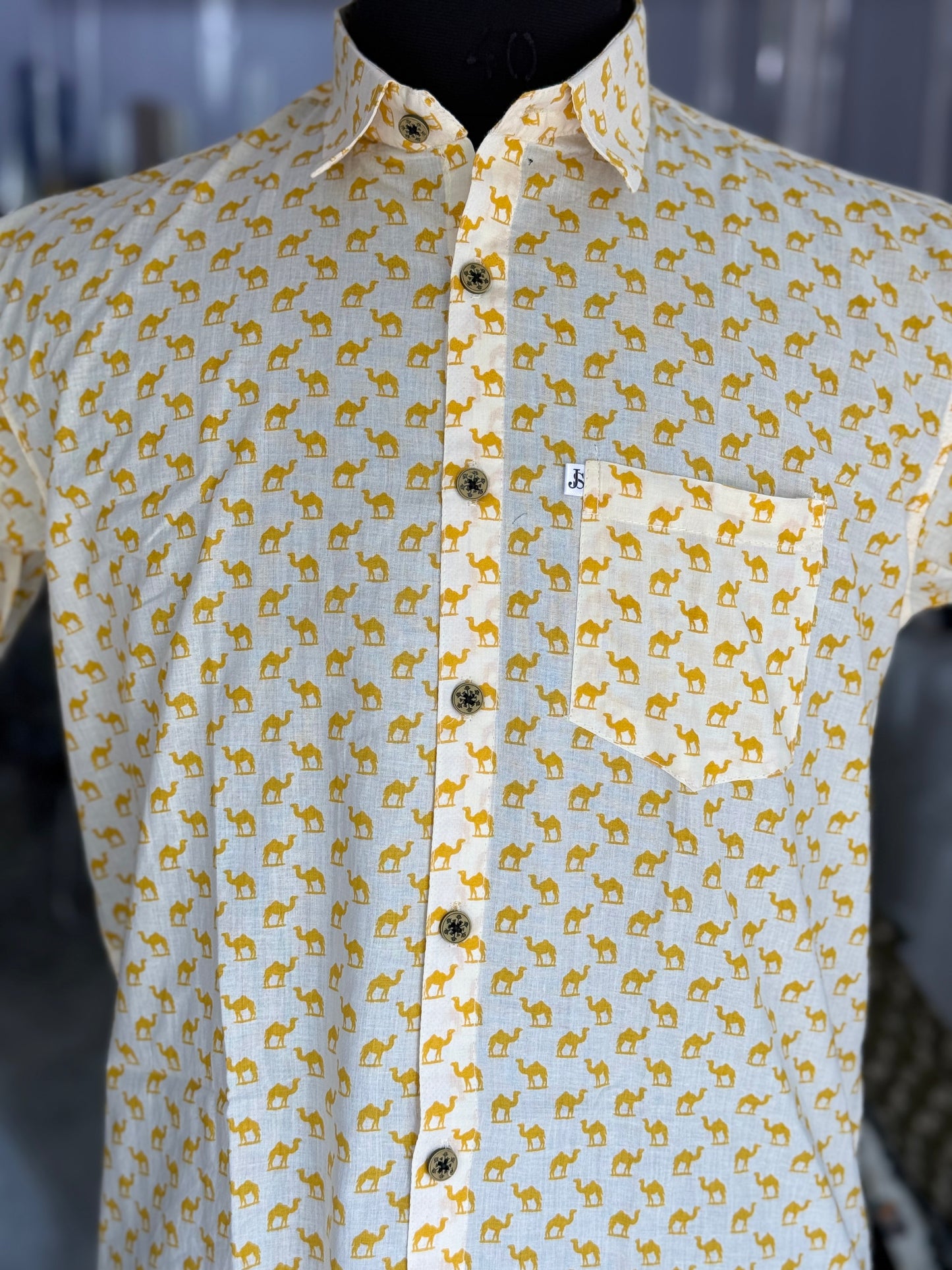 White Yellow Small Camel Printed Men's Half Sleeves Cotton Shirt