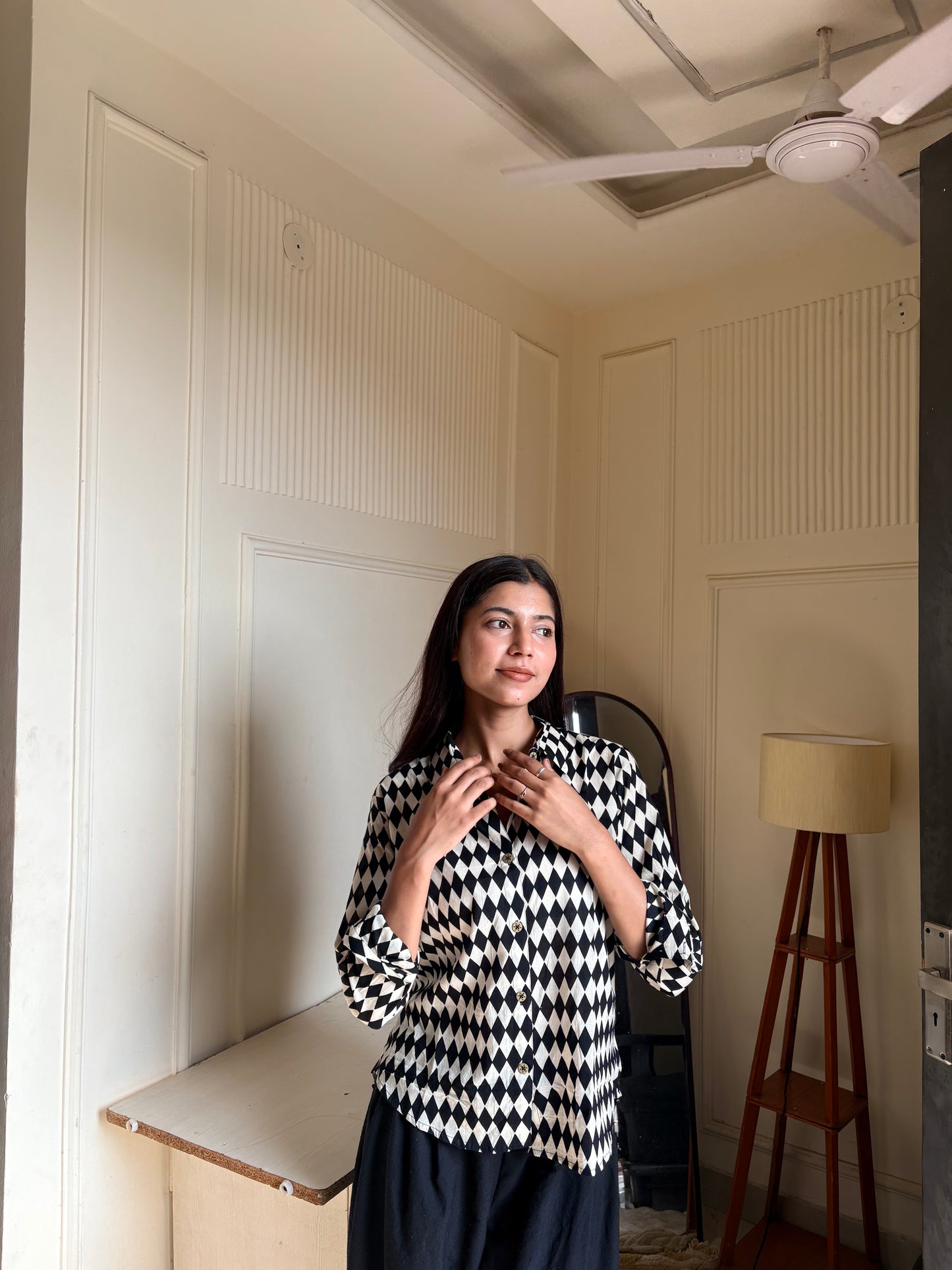 Black & White Diamond Print Women’s Casual Shirt