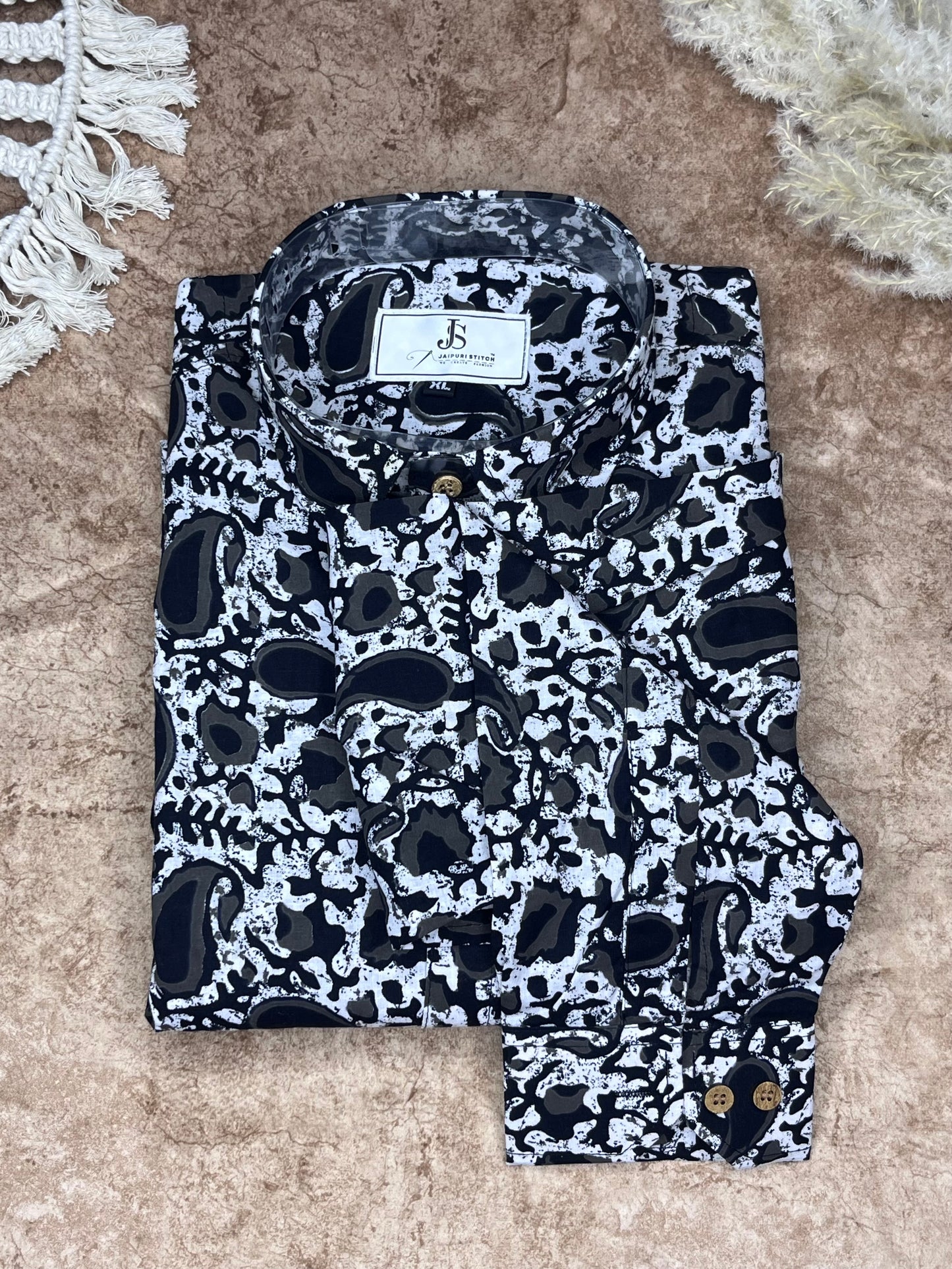 Black and White floral Printed full sleeves shirts for mens