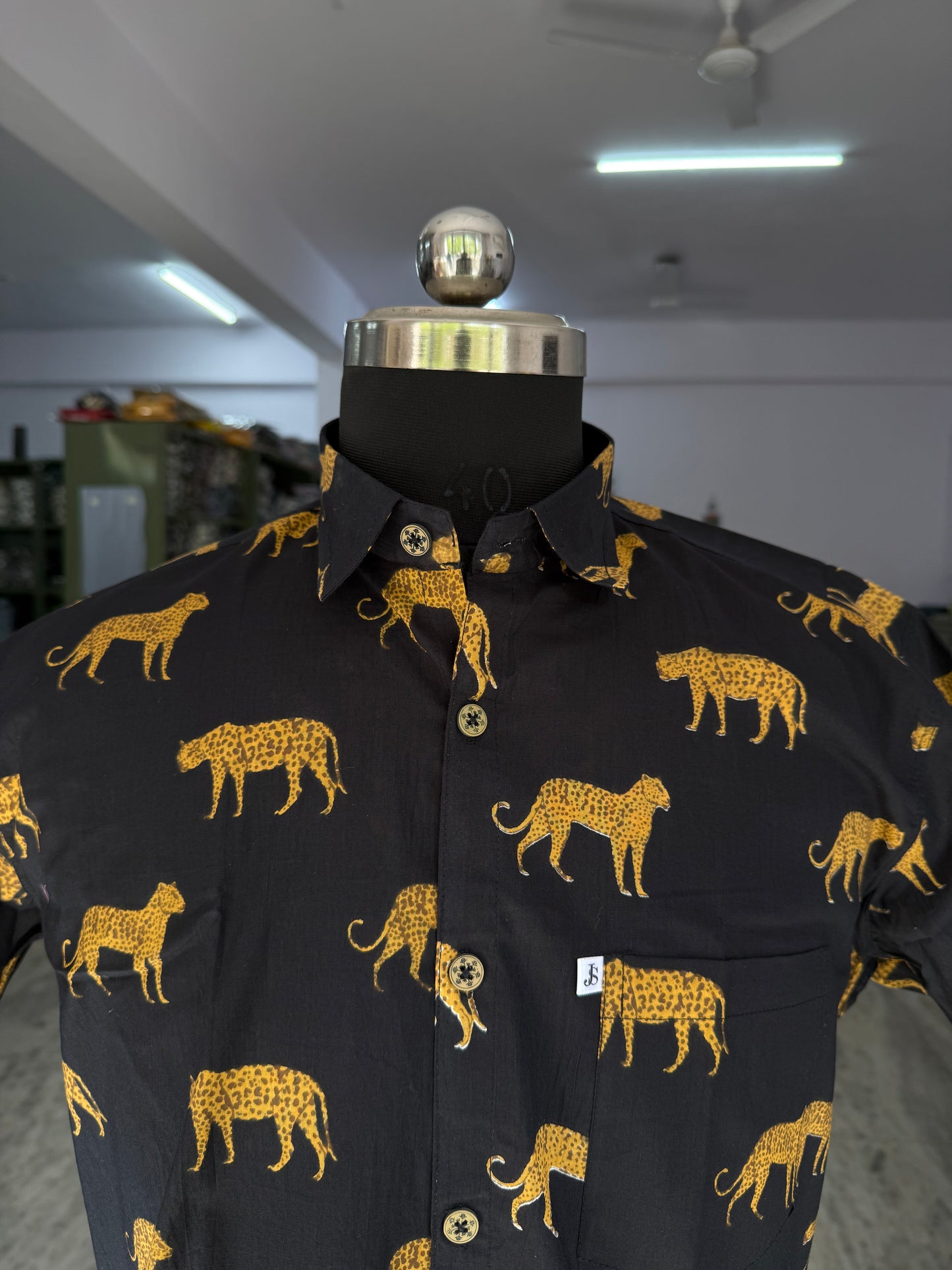Black Cheetah Motif Printed Plus Size Half Sleeves Cotton Shirt for Men