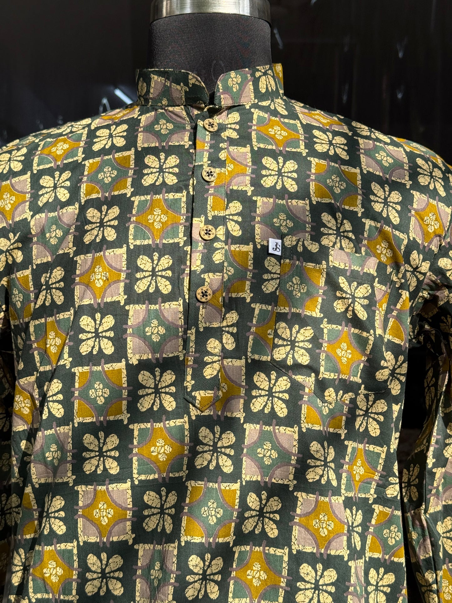 Green Geometric Floral Printed Full Sleeves Short Kurta for Men