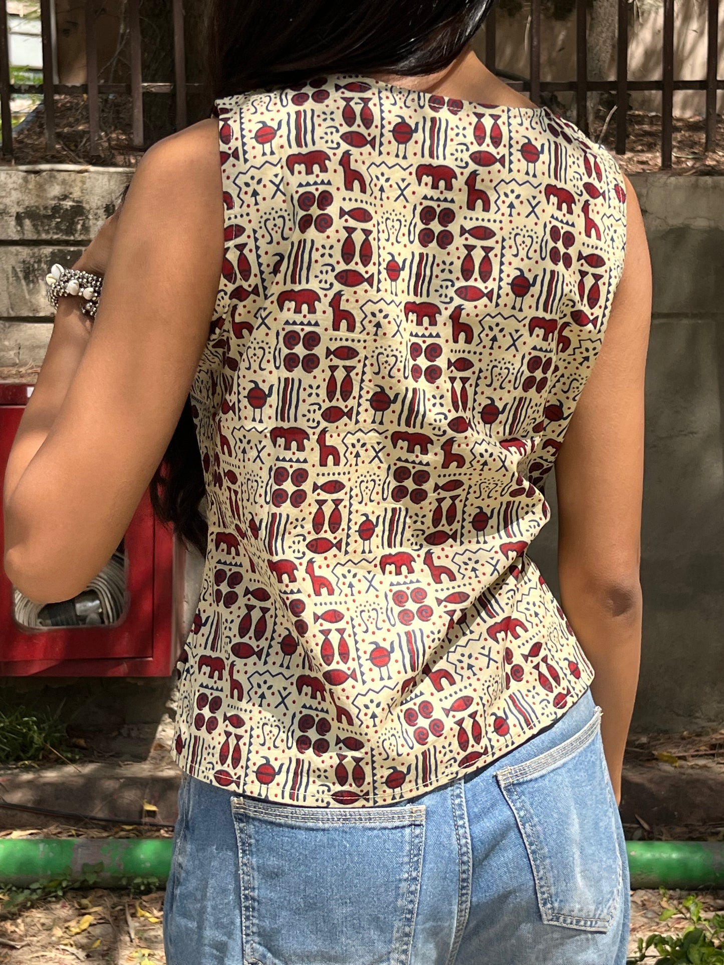 Beige Tribal Motif Print Sleeveless Cotton Crop Kurti Top for Women