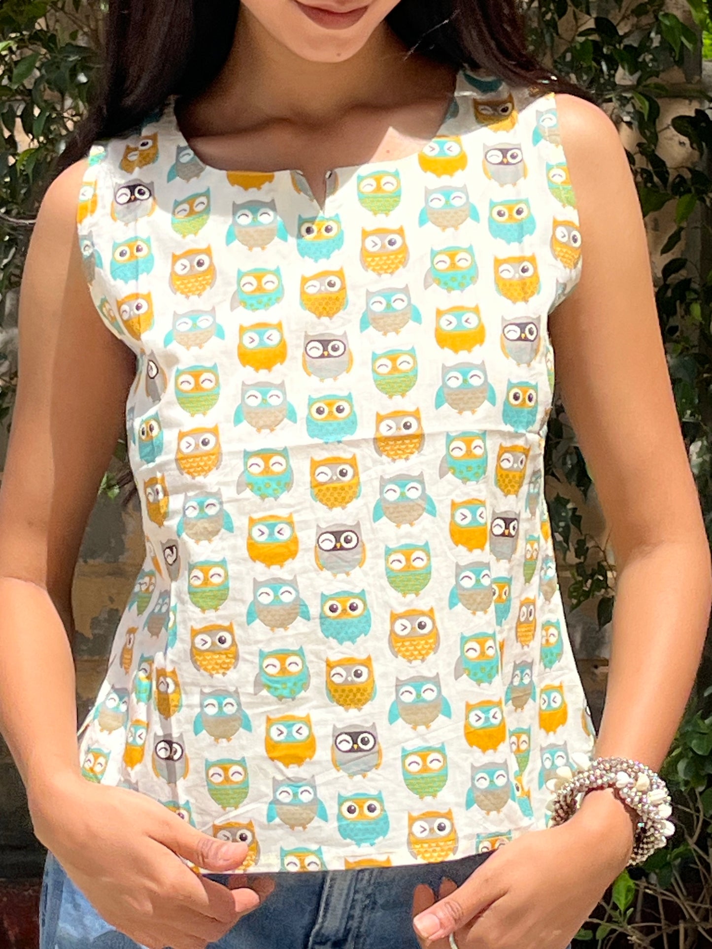 Off White Owl Print Sleeveless Cotton Crop Kurti Top for Women